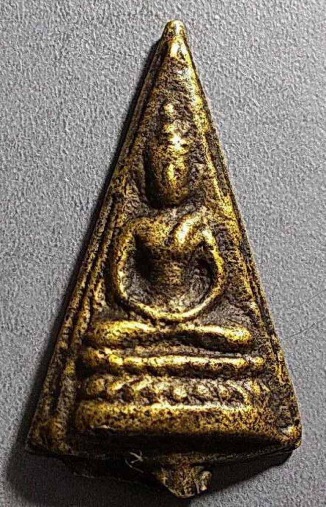 เหรียญหล่อพระพุทธพิมพ์มารวิชัยนั่งบัว(นางยาว)หลวงพ่อภักตร์ วัดบึงทองหลาง กรุงเทพฯ ปี 2484