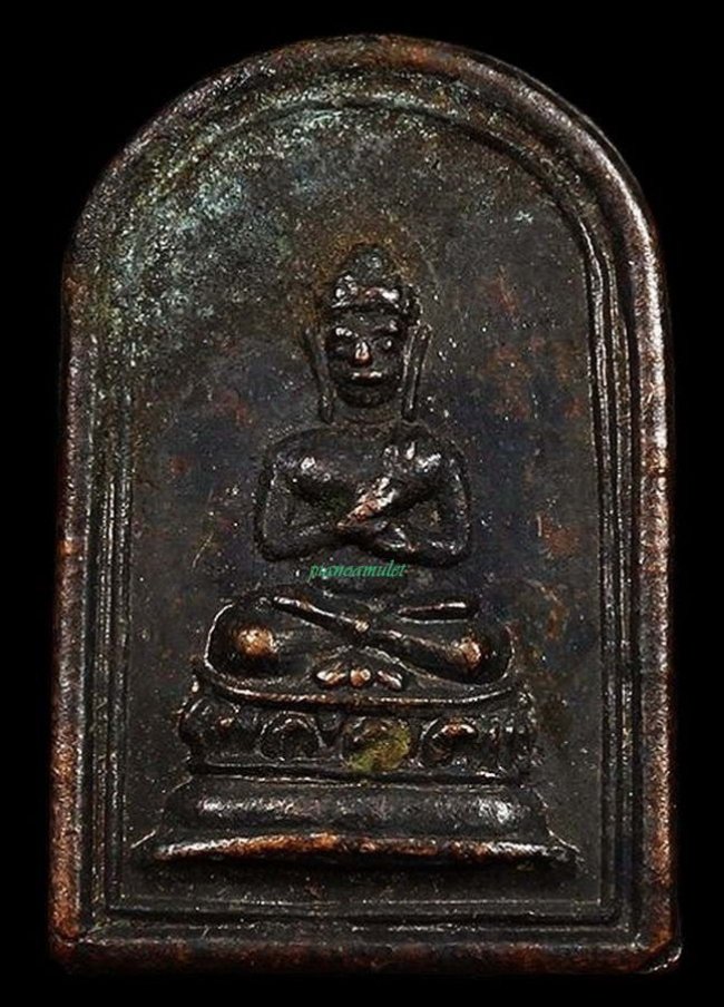 เหรียญพระประทานพร อ.ชุม ไชยคีรี วัดเวฬุราชิน ธนบุรี ปี 2498