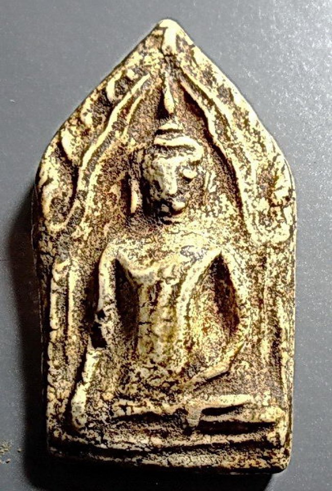 พระขุนแผนกรุโรงเหล้า จ.อยุธยา(ไม่เคลือบ)