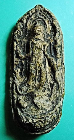 พระลึกลับ พระเนื้อผงเก่า ปางลีลา