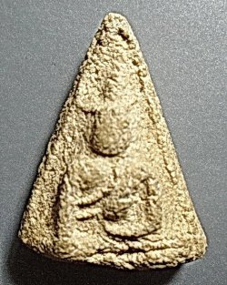 พระนางพญารุ่นสุดท้าย หลวงพ่อชาญณรงค์ อภิชิโต ปี 2529