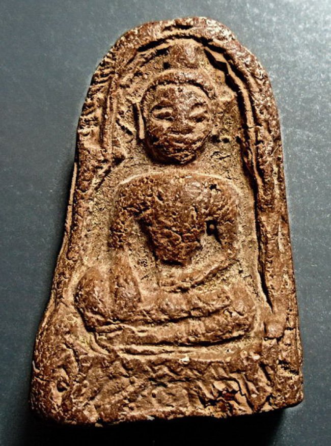 พระซุ้มกอ เนื้อดินหลังจารย์ ลพ.โหน่ง วัดคลองมะดัน สุพรรณบุรี