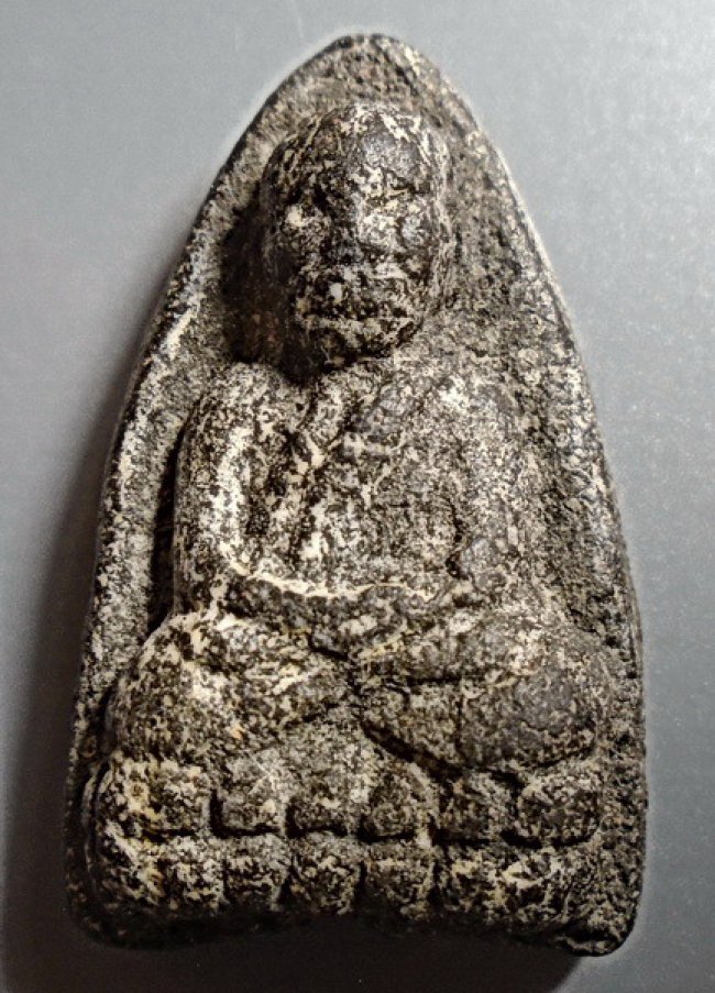 ลป.ทวด เนื้อว่าน พิมพ์ใหญ่ วัดช้างให้ ปี 2497